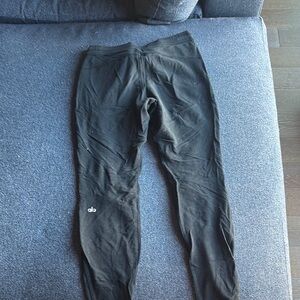 ALO Yoga Black Sweatpants Tapered Joggers